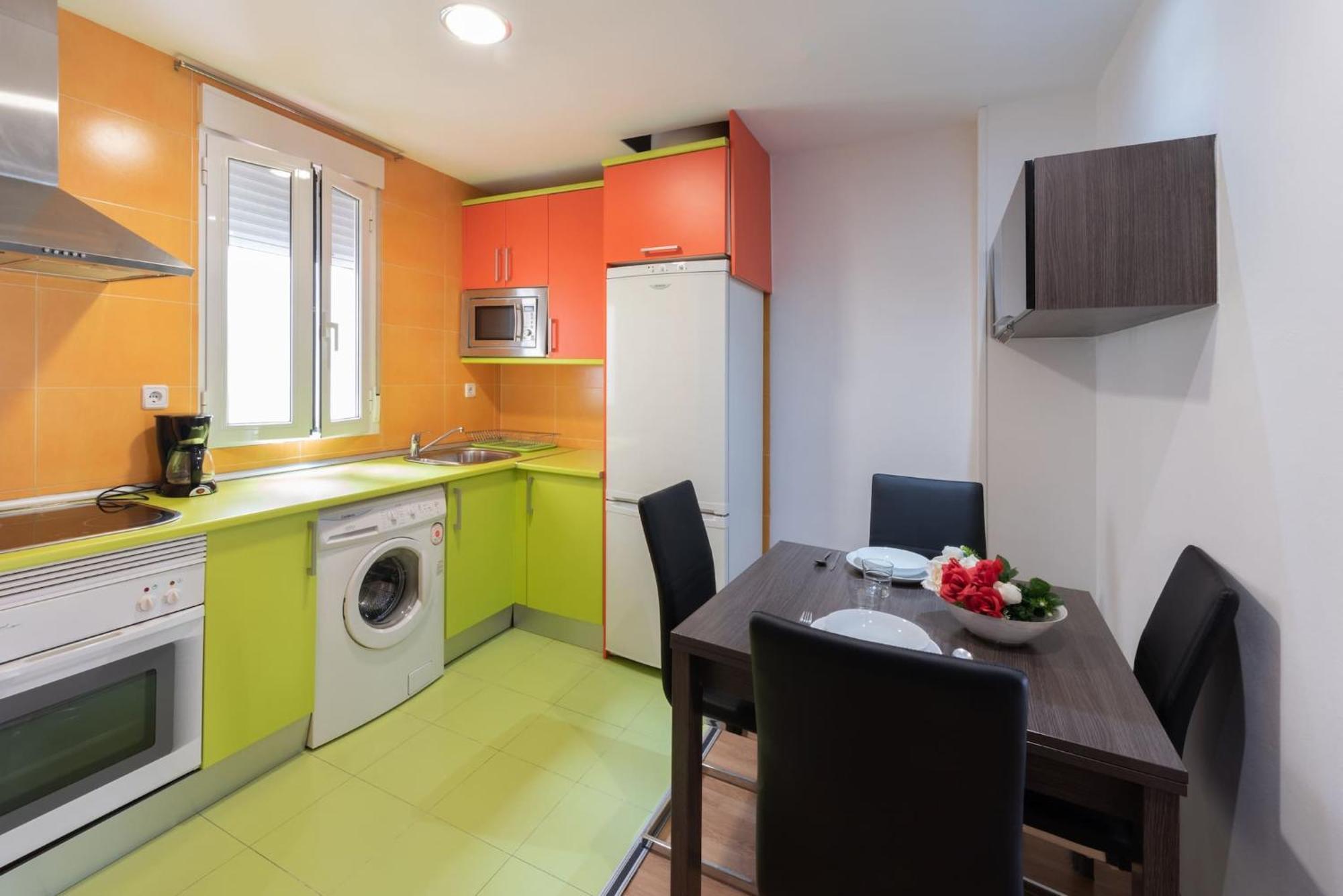 Apartamentos Day Madrid Ildefonso Centro Gran Via Sol Malasana מראה חיצוני תמונה