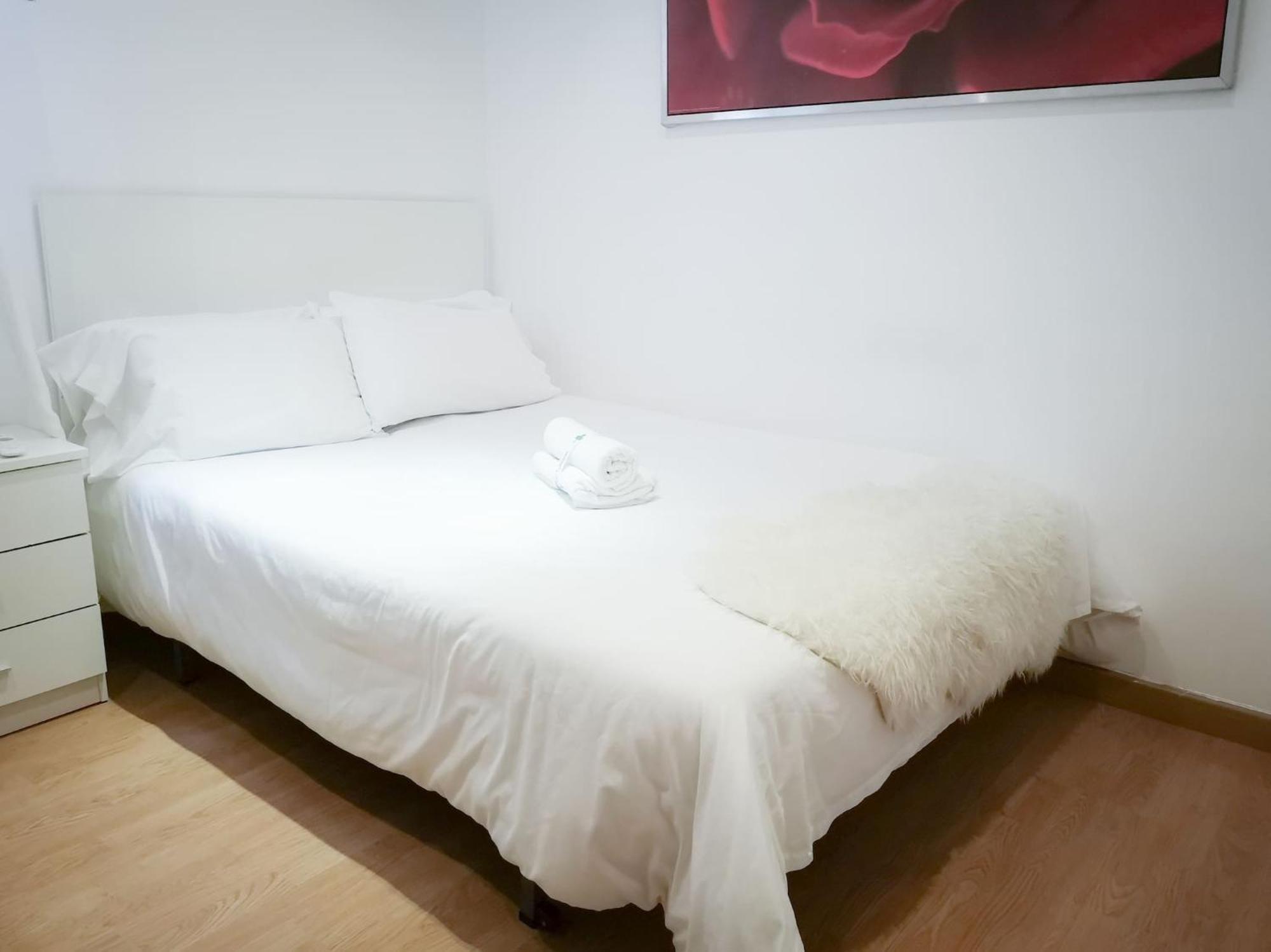 Apartamentos Day Madrid Ildefonso Centro Gran Via Sol Malasana מראה חיצוני תמונה